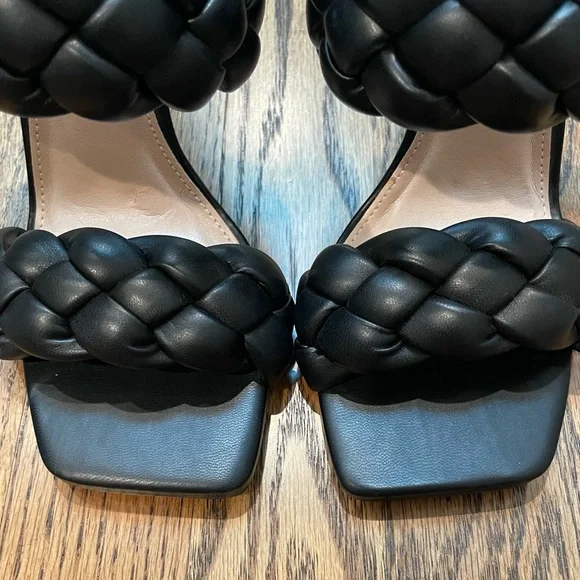 Steve Madden Kenley Heeled Sandal - Picture 8 of 12